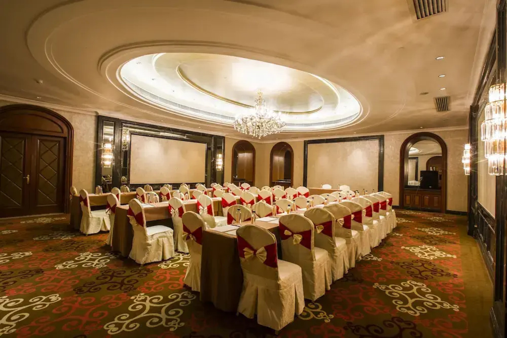 DaXingAnLing Jinma Palace