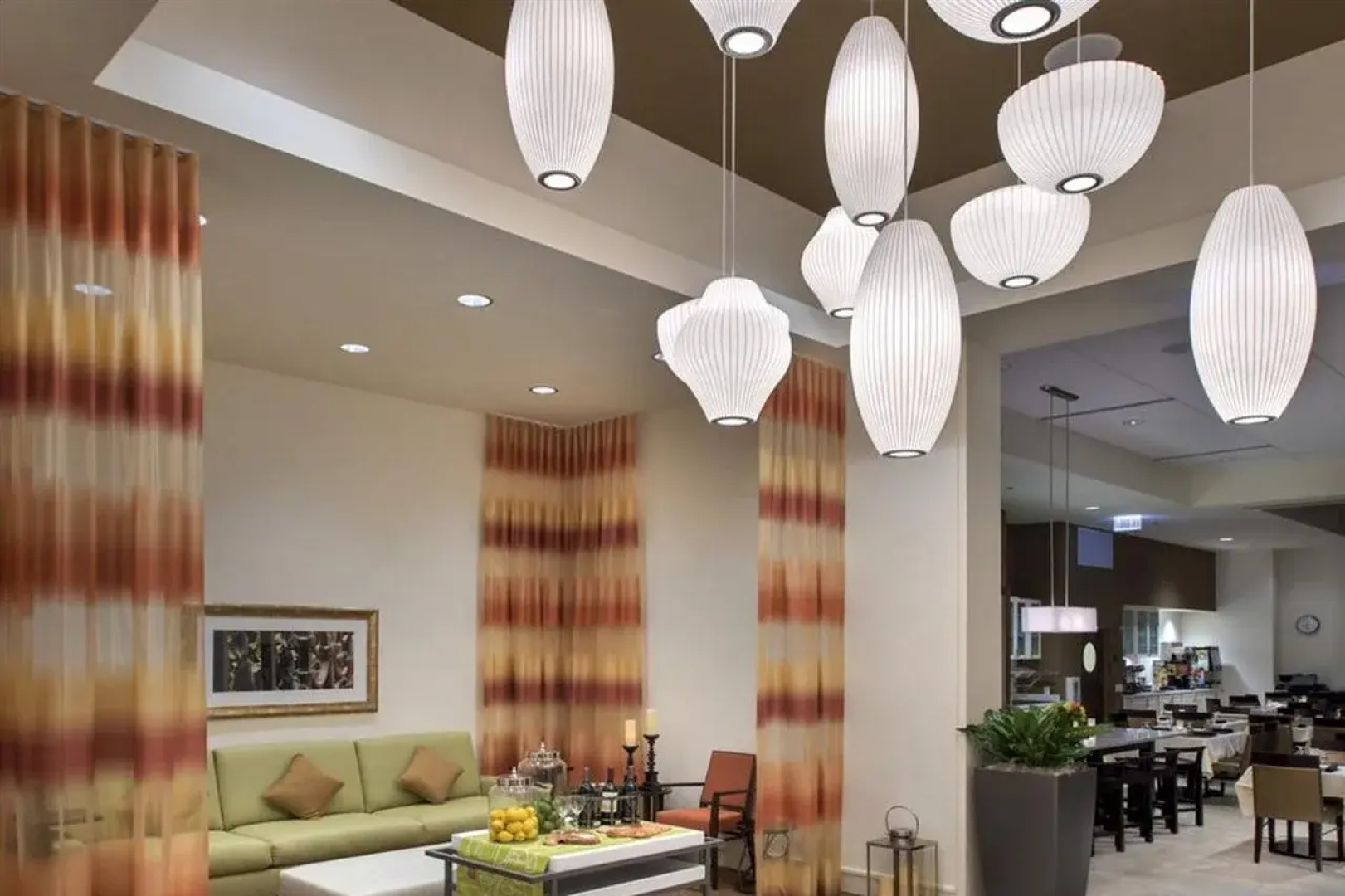 Hilton Garden Inn Chicago Downtown Riverwalk