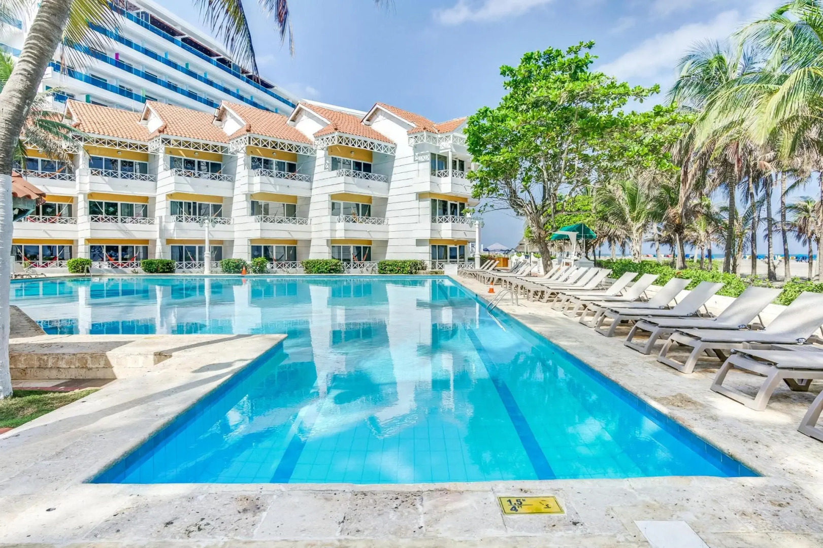 Las Americas Casa de Playa