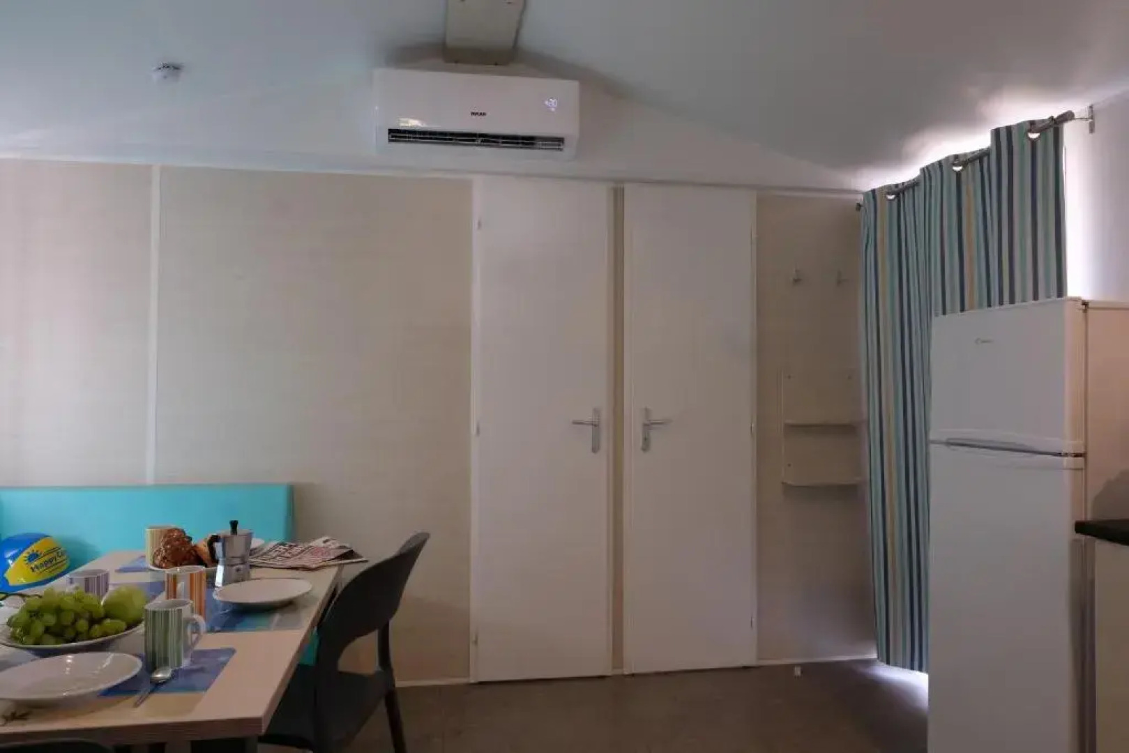 Happy Camp mobile homes in Camping Free Beach