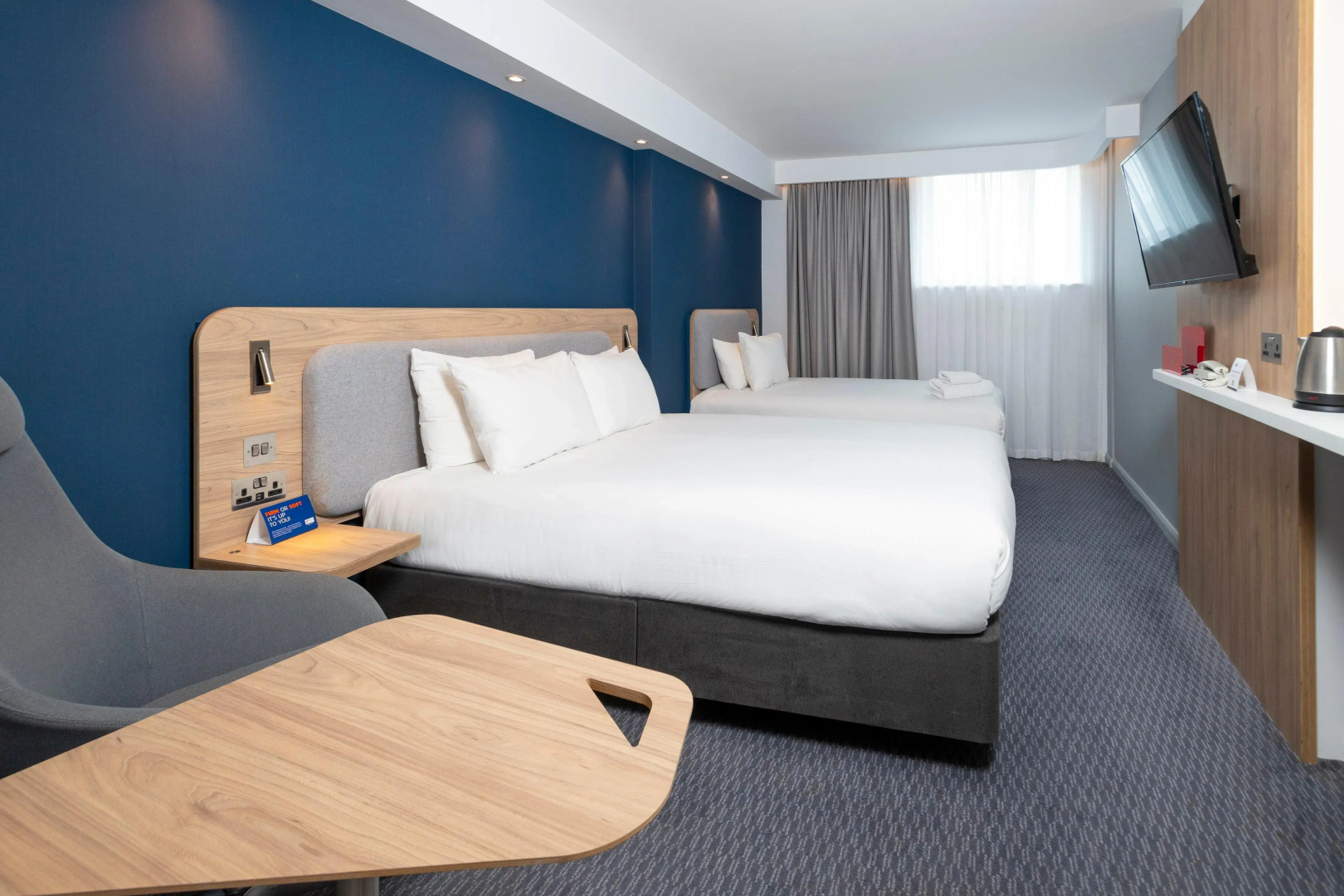 Holiday Inn Express Swindon City Centre by IHG