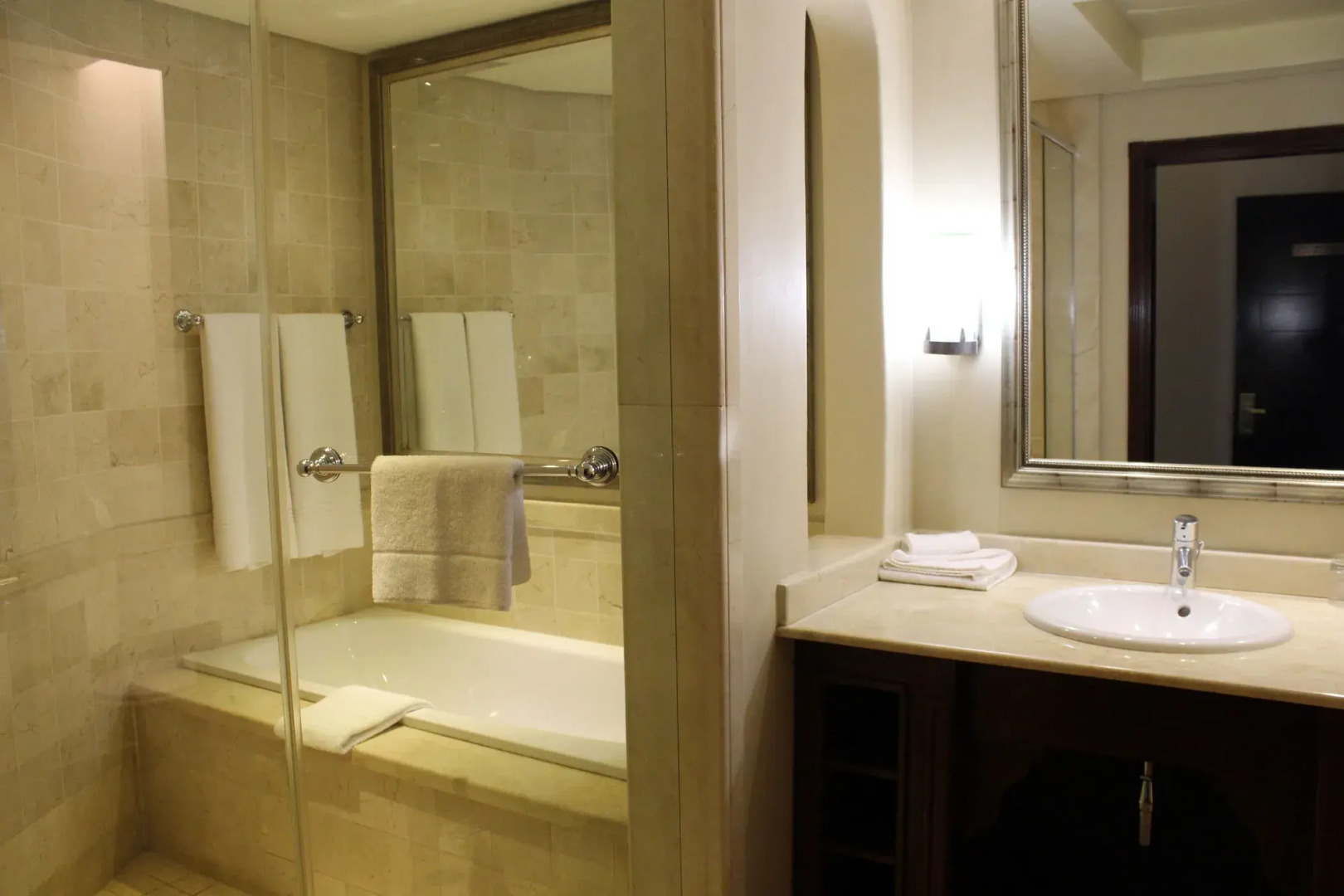 Lombardy Boutique Hotel