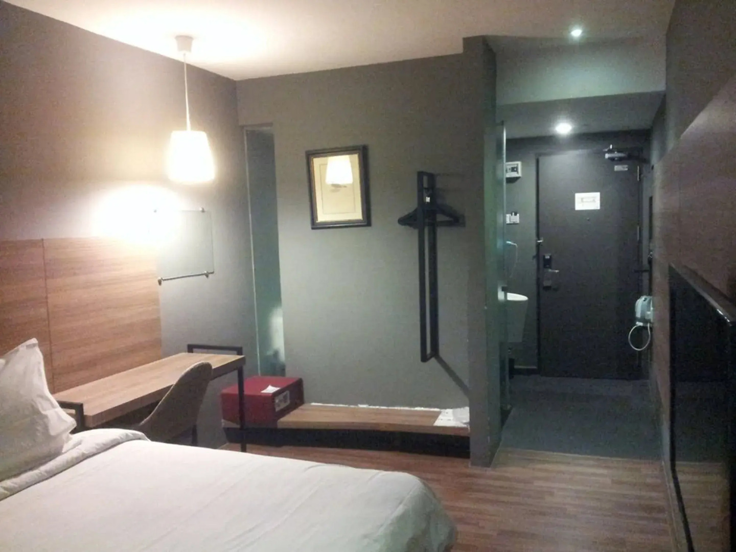 The Leverage Business Hotel Mergong