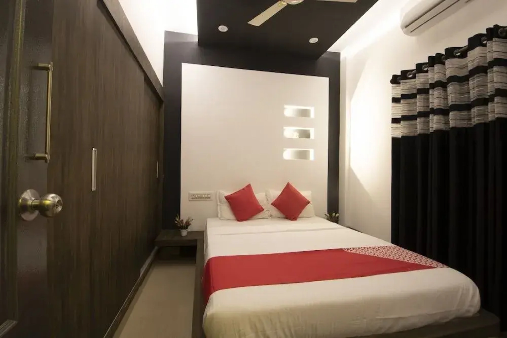 Oyo 23243 Kanasu Stay Home