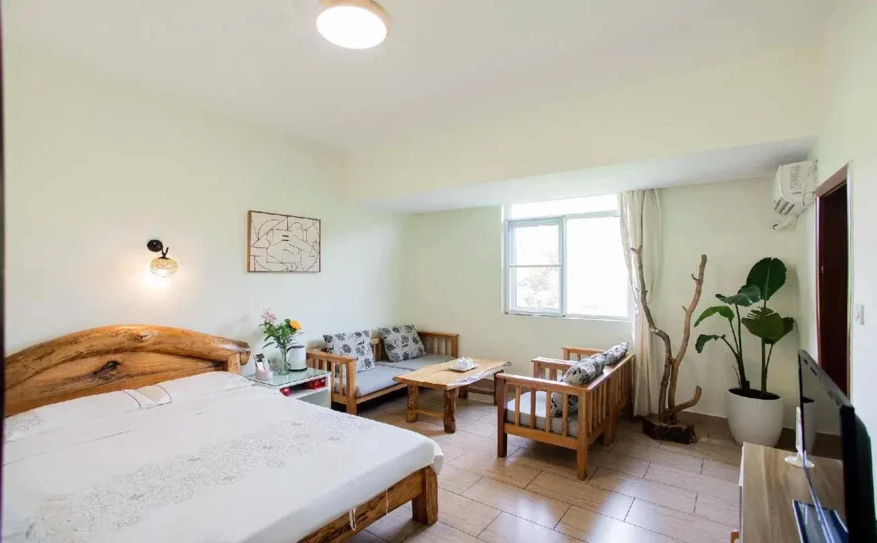 Guilin This Old Place Intl Youth Hostel