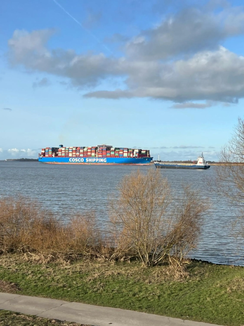 Peedy's luxuriöse 60m² Wohnung mit Balkonterrasse