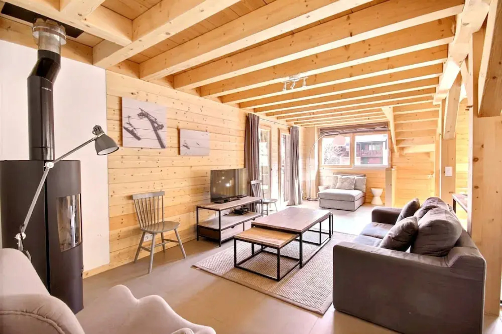 Chalet With 5 Bedrooms in St Jean D'aulps, With Wonderful Mountain Vie