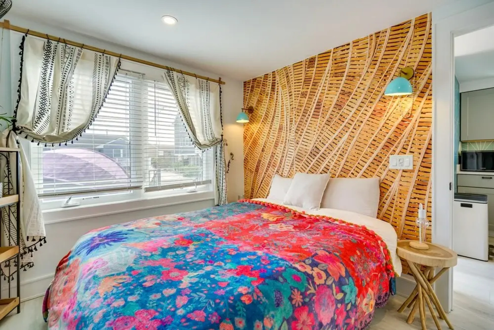 Renovated Seaside Park Cottage: Steps to Beach!