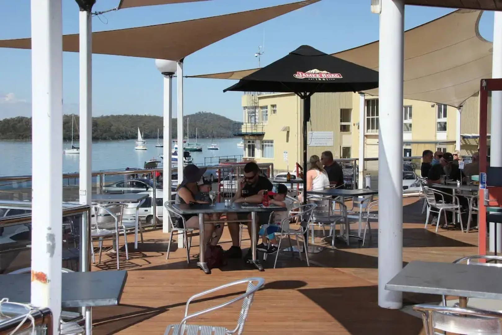 Beauty Point Waterfront Hotel