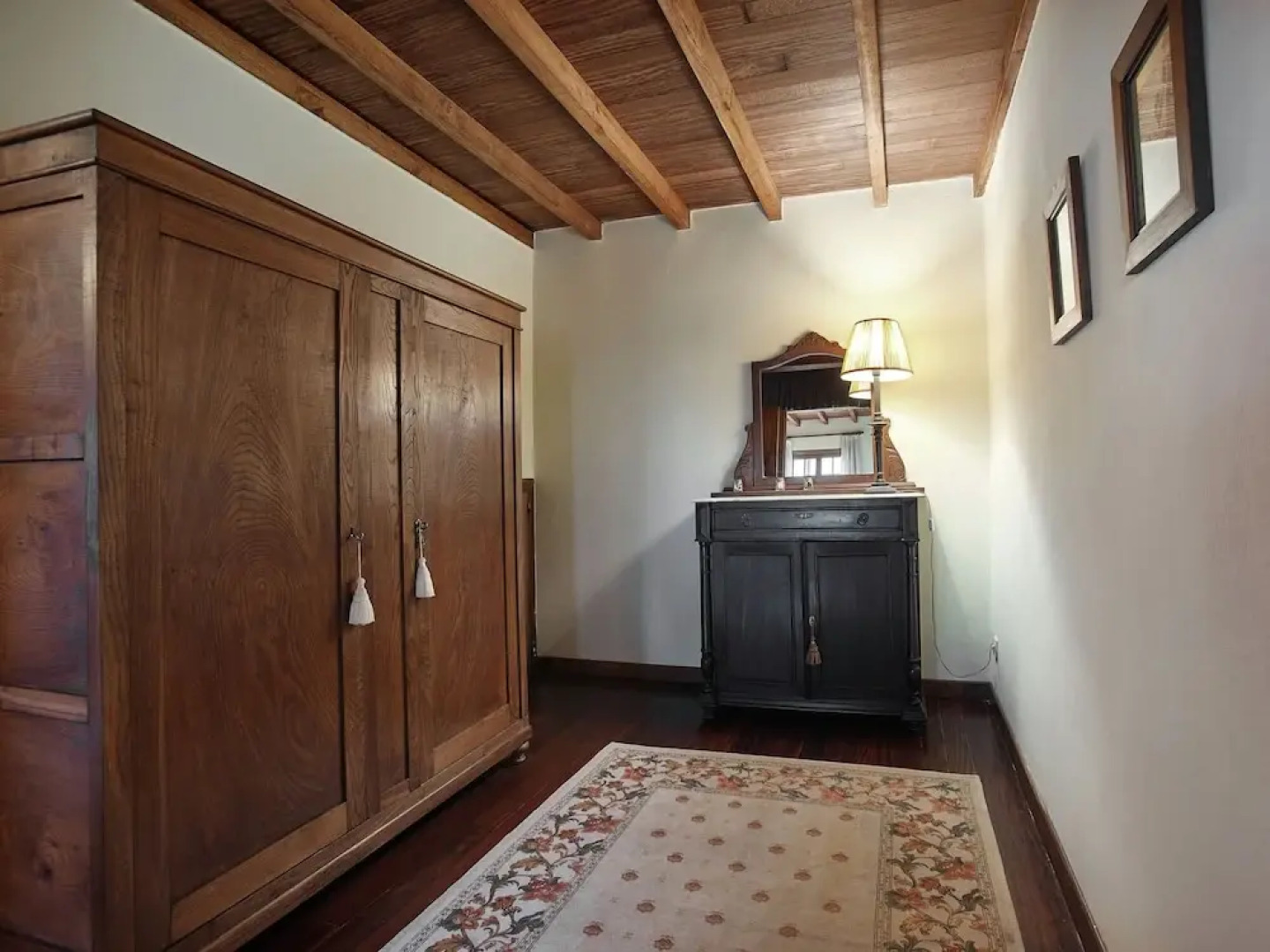 Beautiful Country House With Stunning Views of the Mountains of Asturias