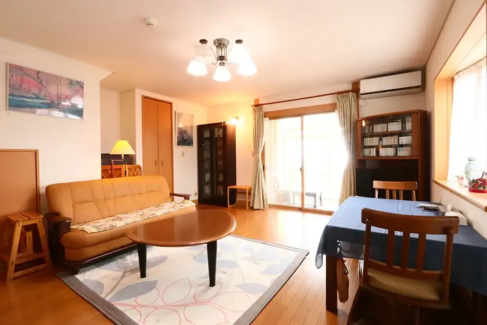 Pension & Condominium Palm Village