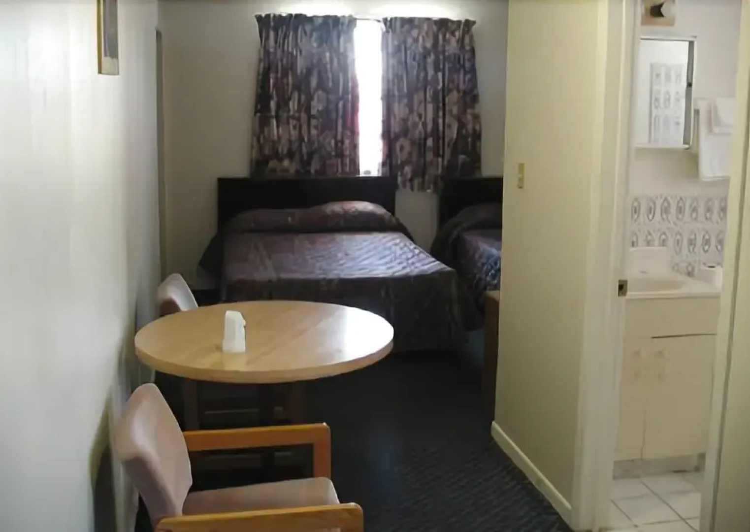 Niagara Inn