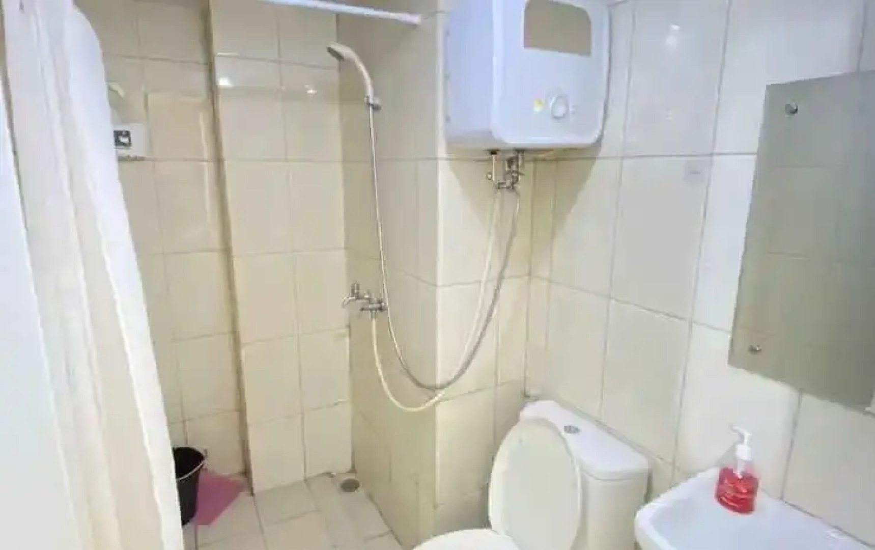 Aesthetic Furnist Room Apartment Springlake by MDN PRO