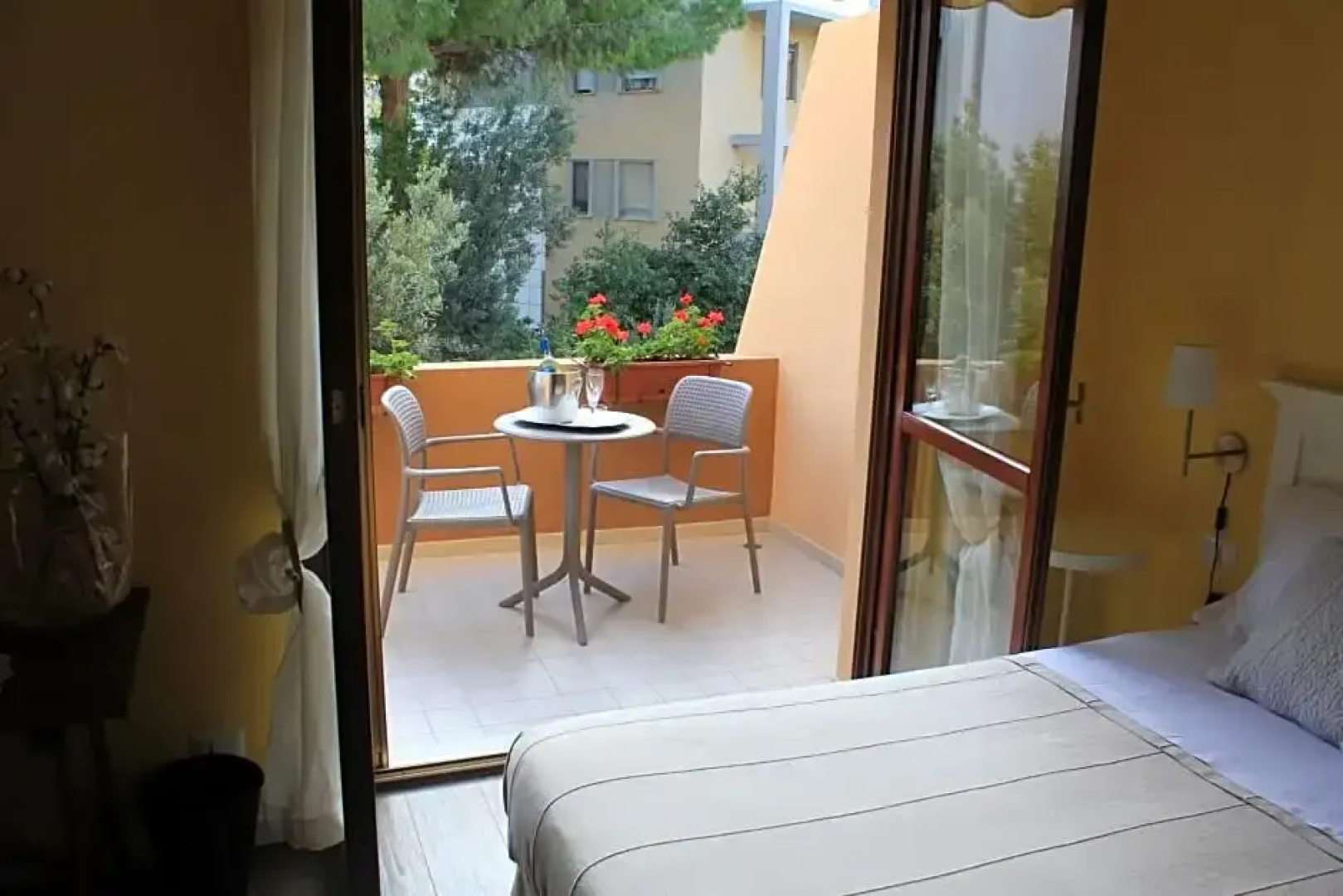 La Tuia E Il Tasso Bed  Breakfast
