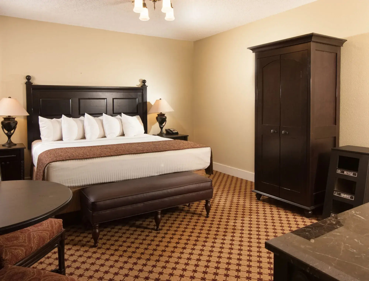 Lake Yellowstone Hotel & Cabins - Inside the Park