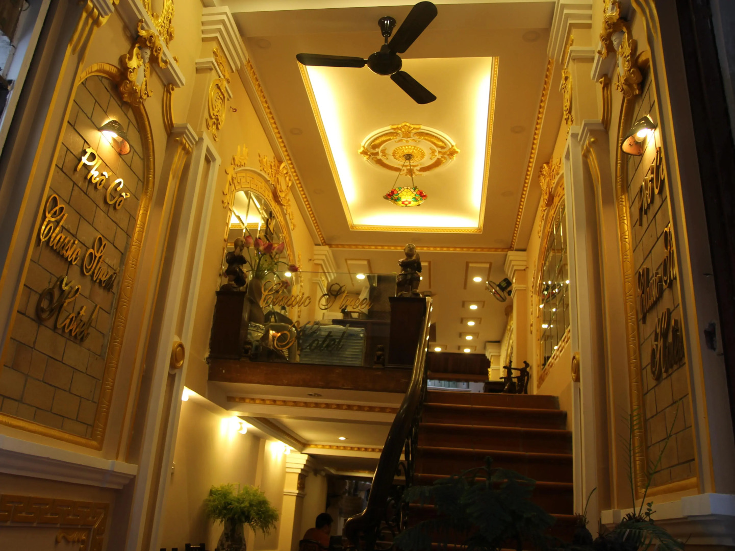 Classic Street Hotel