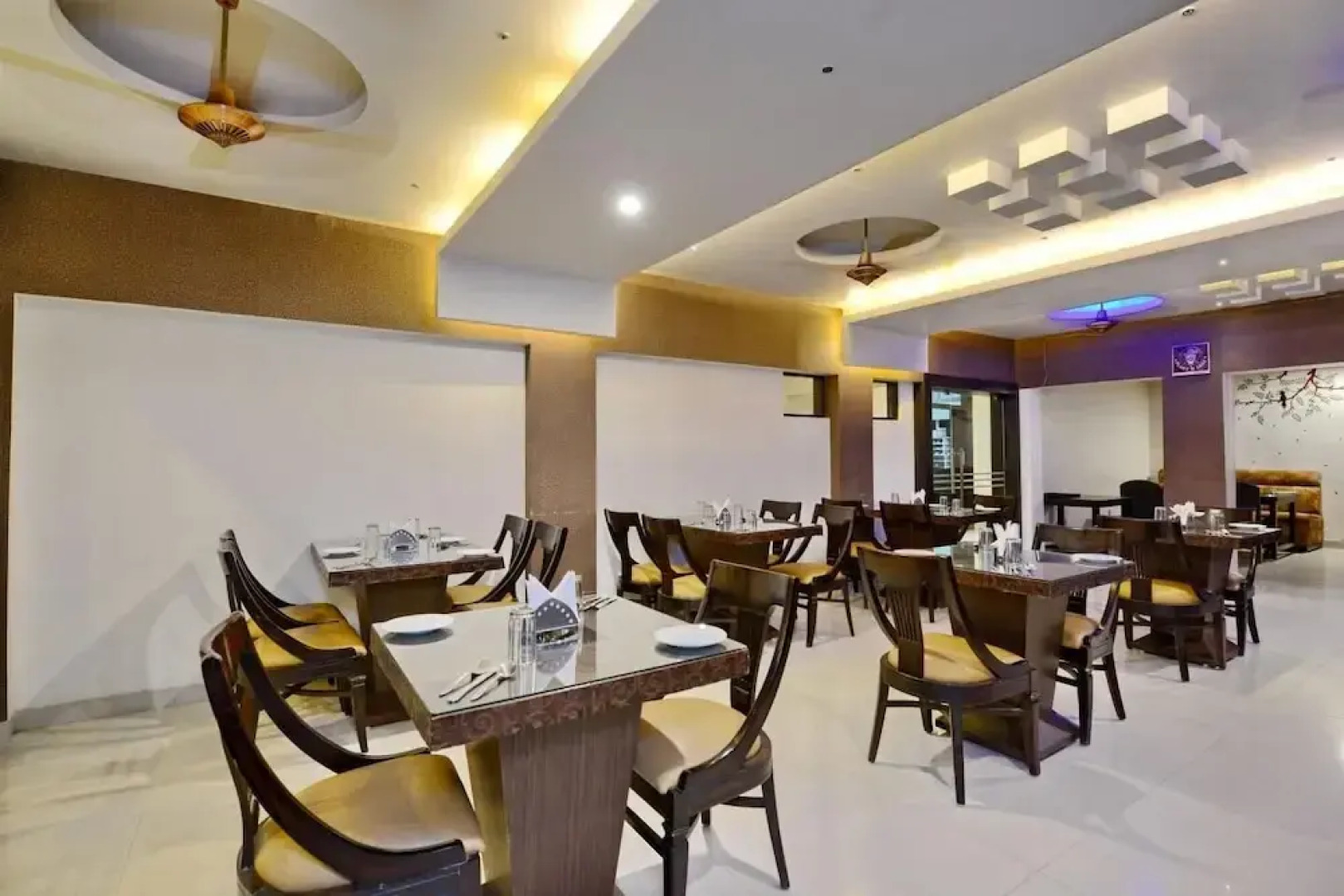 Hotel Mayura - Ambikapur