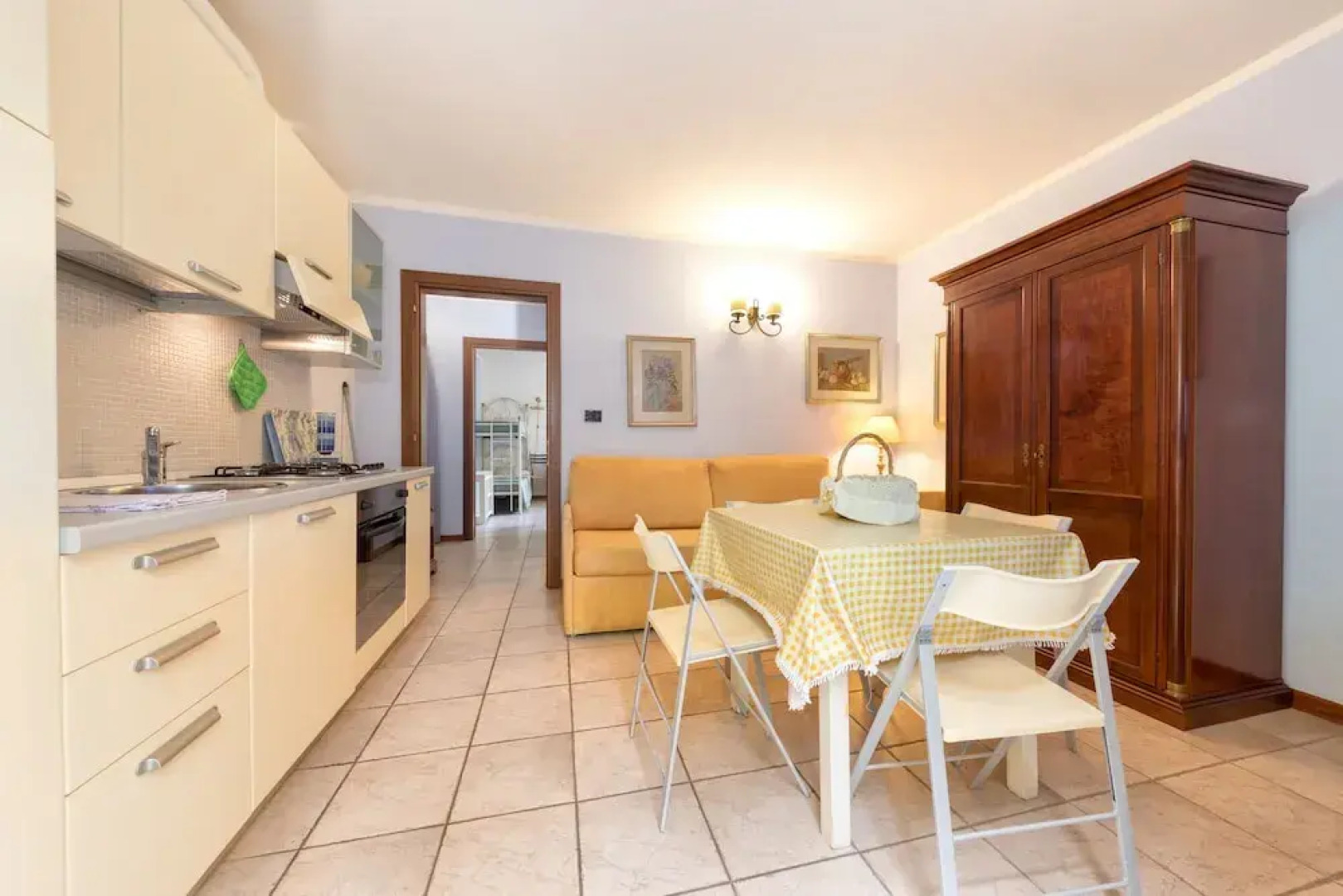 Residence Gardasee Apartments with Lake View