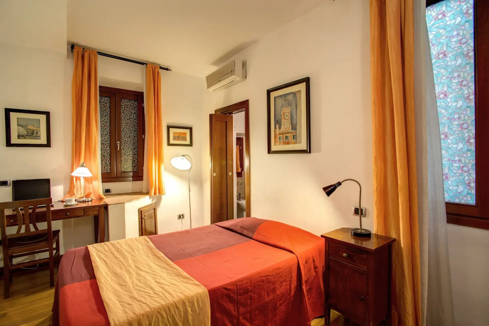 Residenza Domizia- Guest House