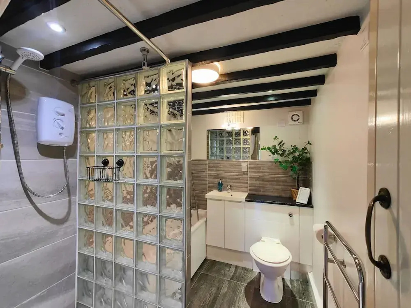 Fernhurst Holiday apartments