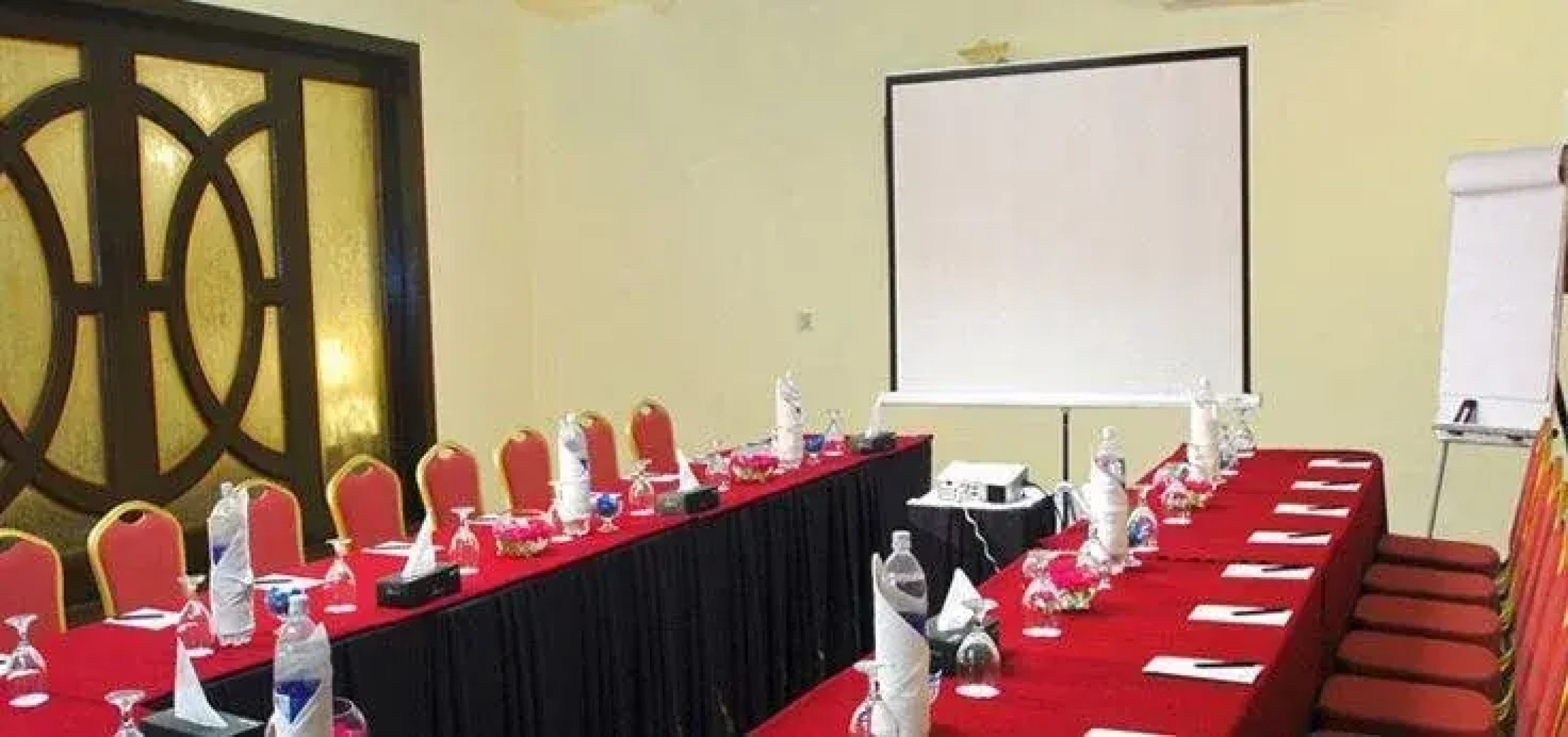 Avari Xpress - School Road