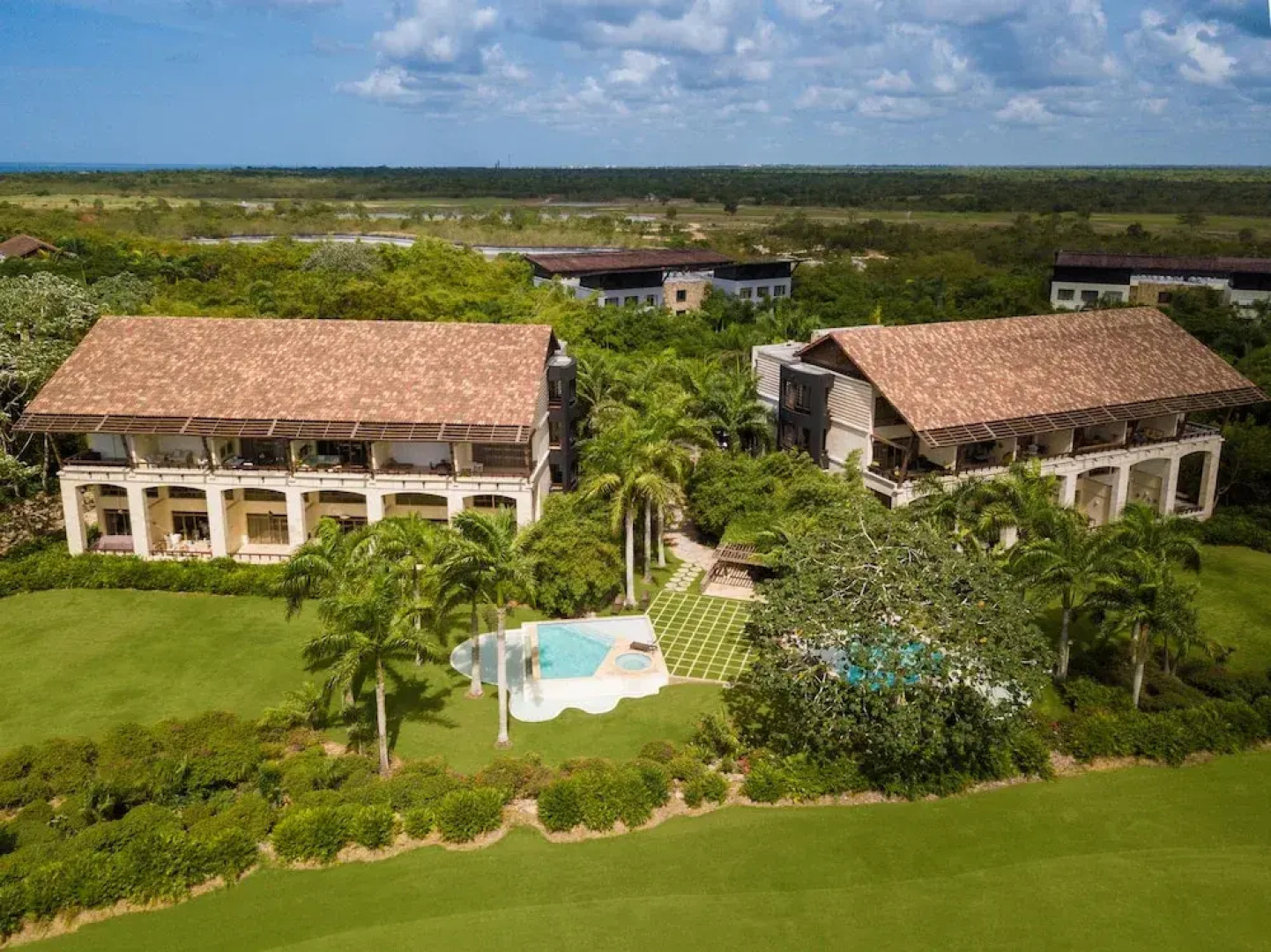 Los Altos Residences