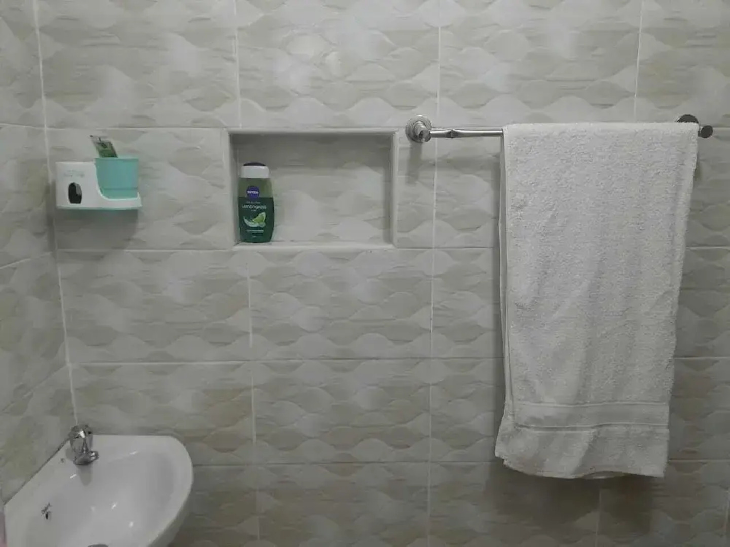 Lux Suites Chapell Hill Apartments