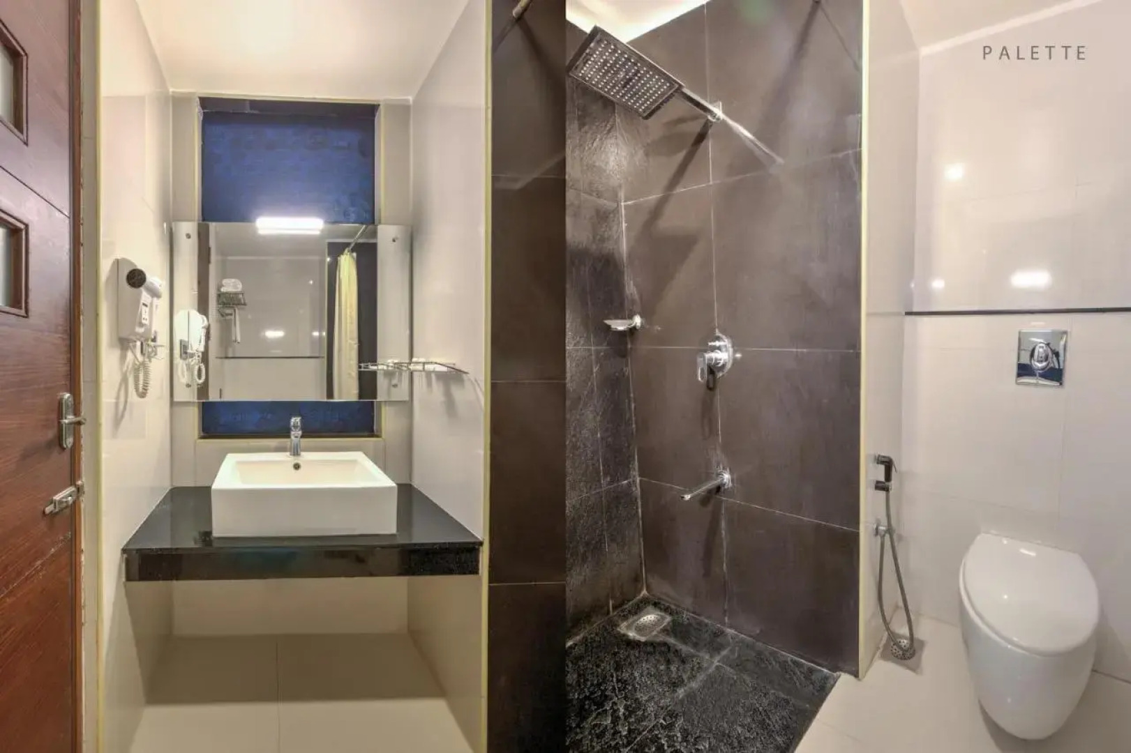 Hotel Pioneer Grand Palace