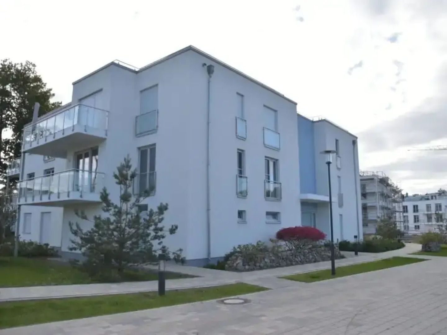 Time out on the Lagoon Modern Retreat