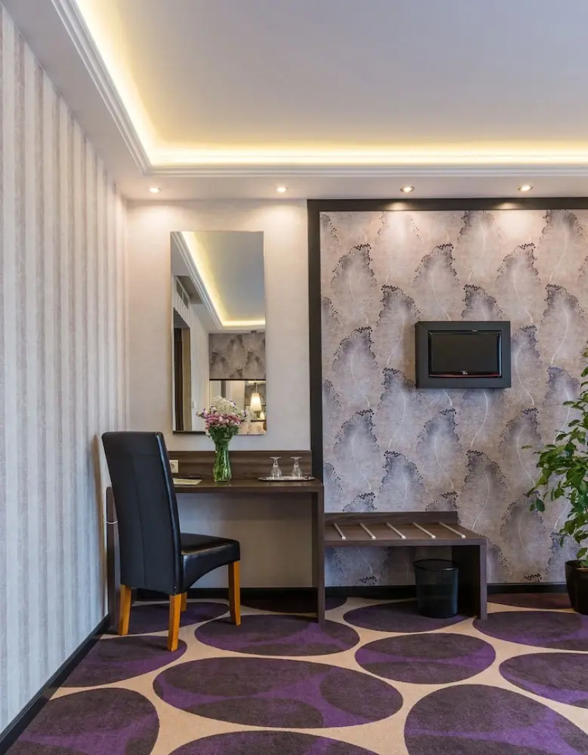 Victoria Garden Hotel