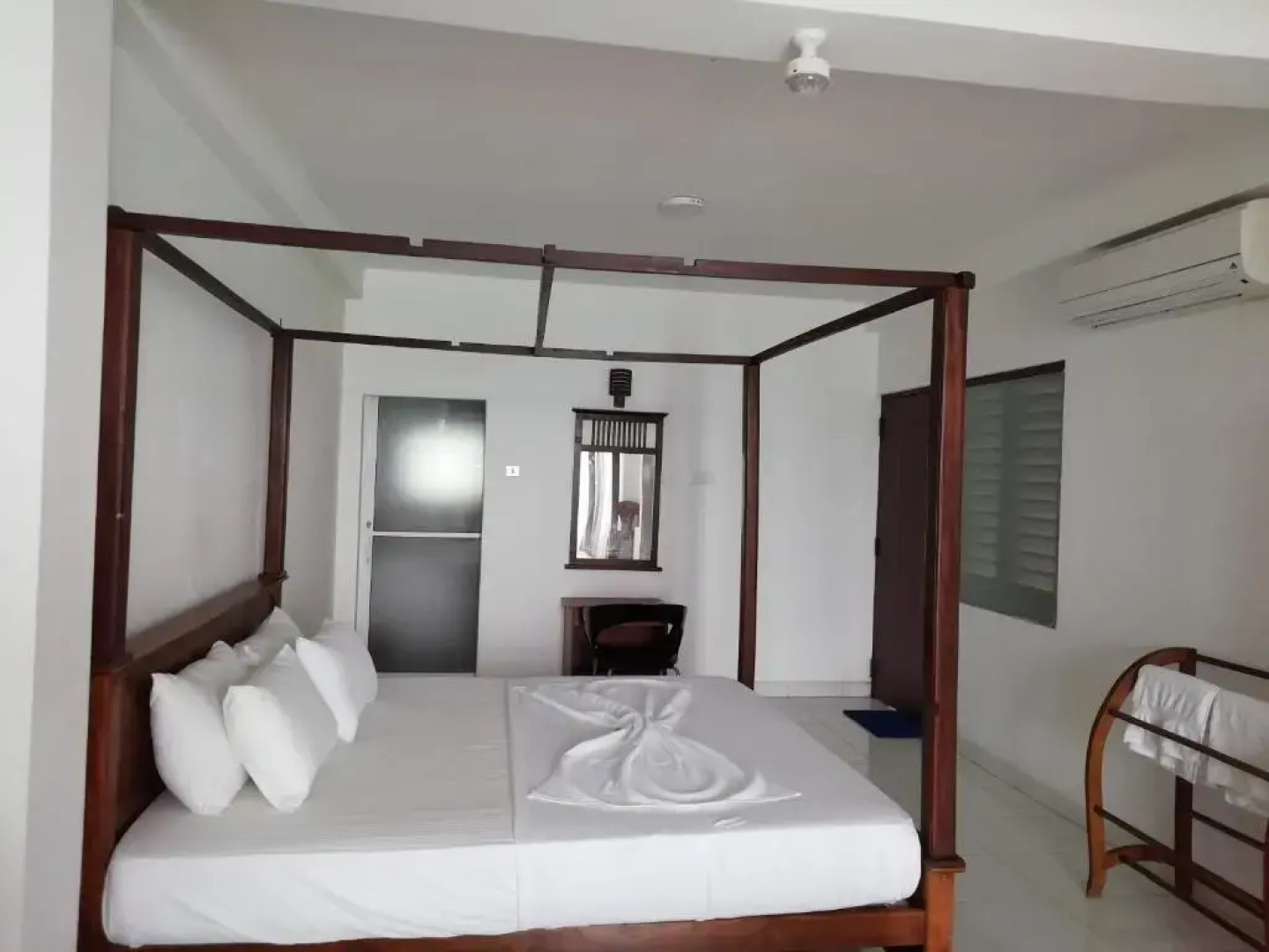 Shanthi Guest & beach villa