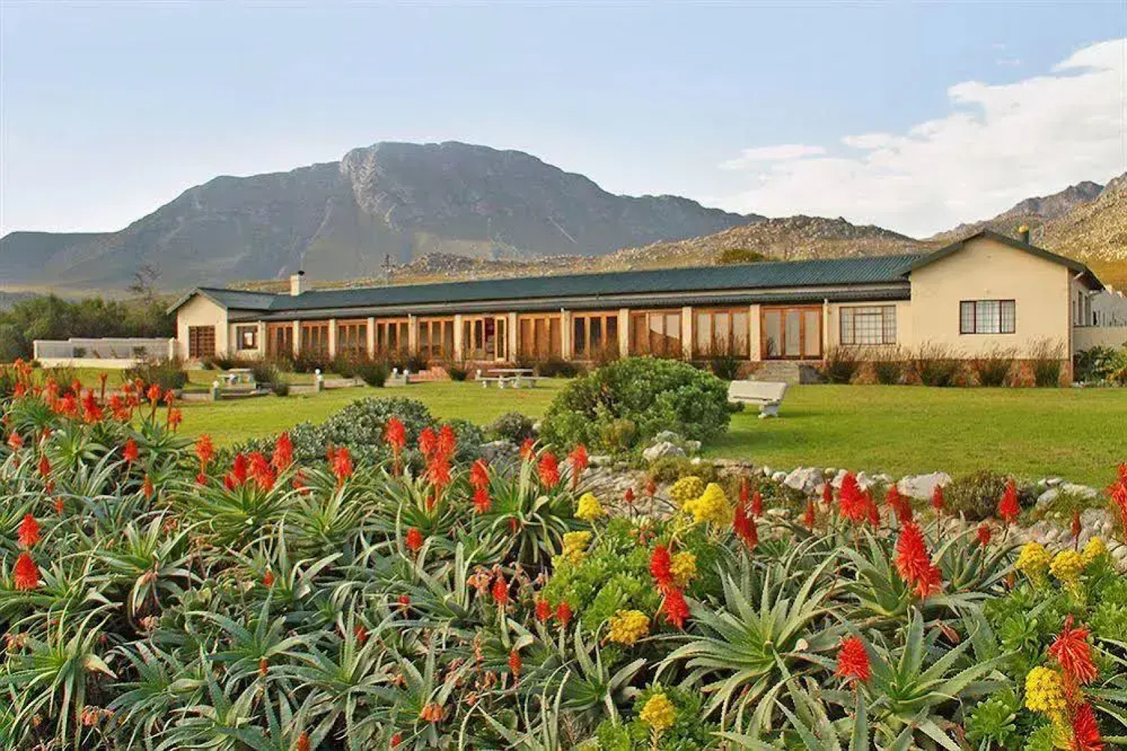 Sea Villa Glen Craig