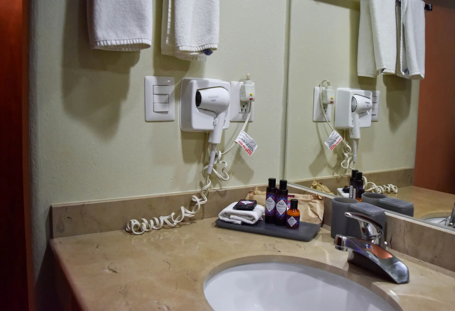 Hotel Villa Mercedes San Cristobal