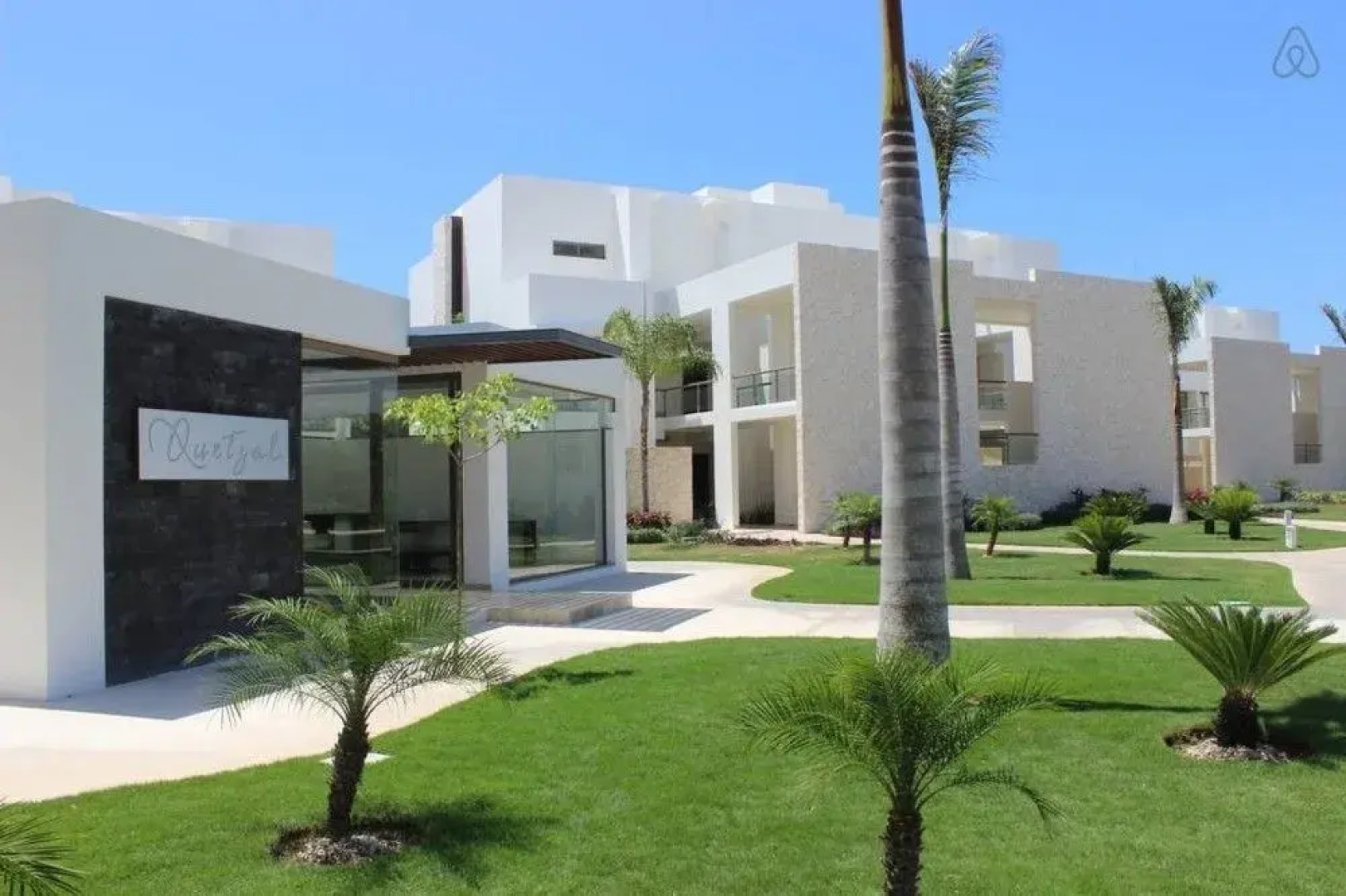 Casa Ave, Luxury & Resort Living