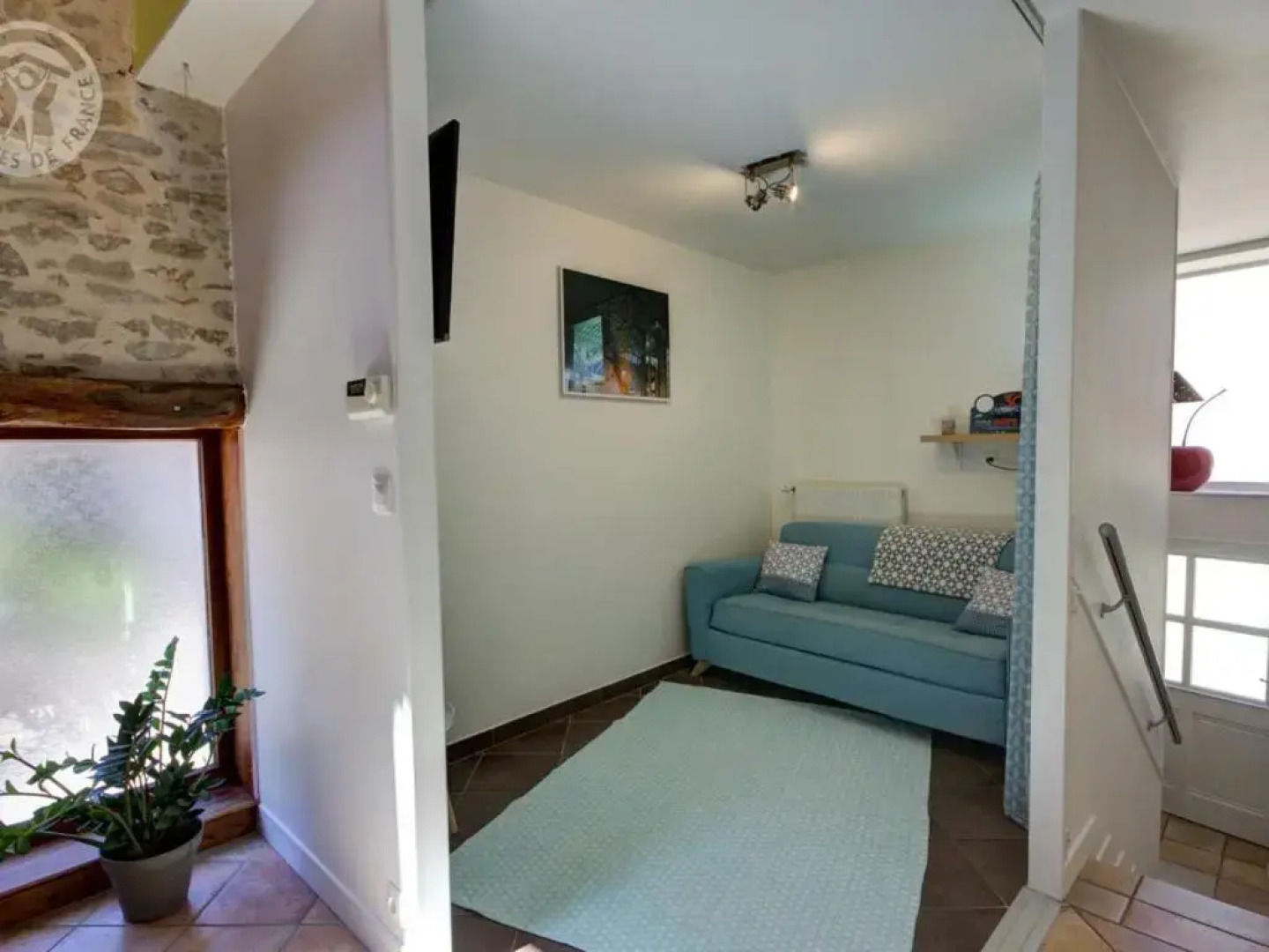 Gîte Cellieu, 4 pièces, 6 personnes - FR-1-496-8