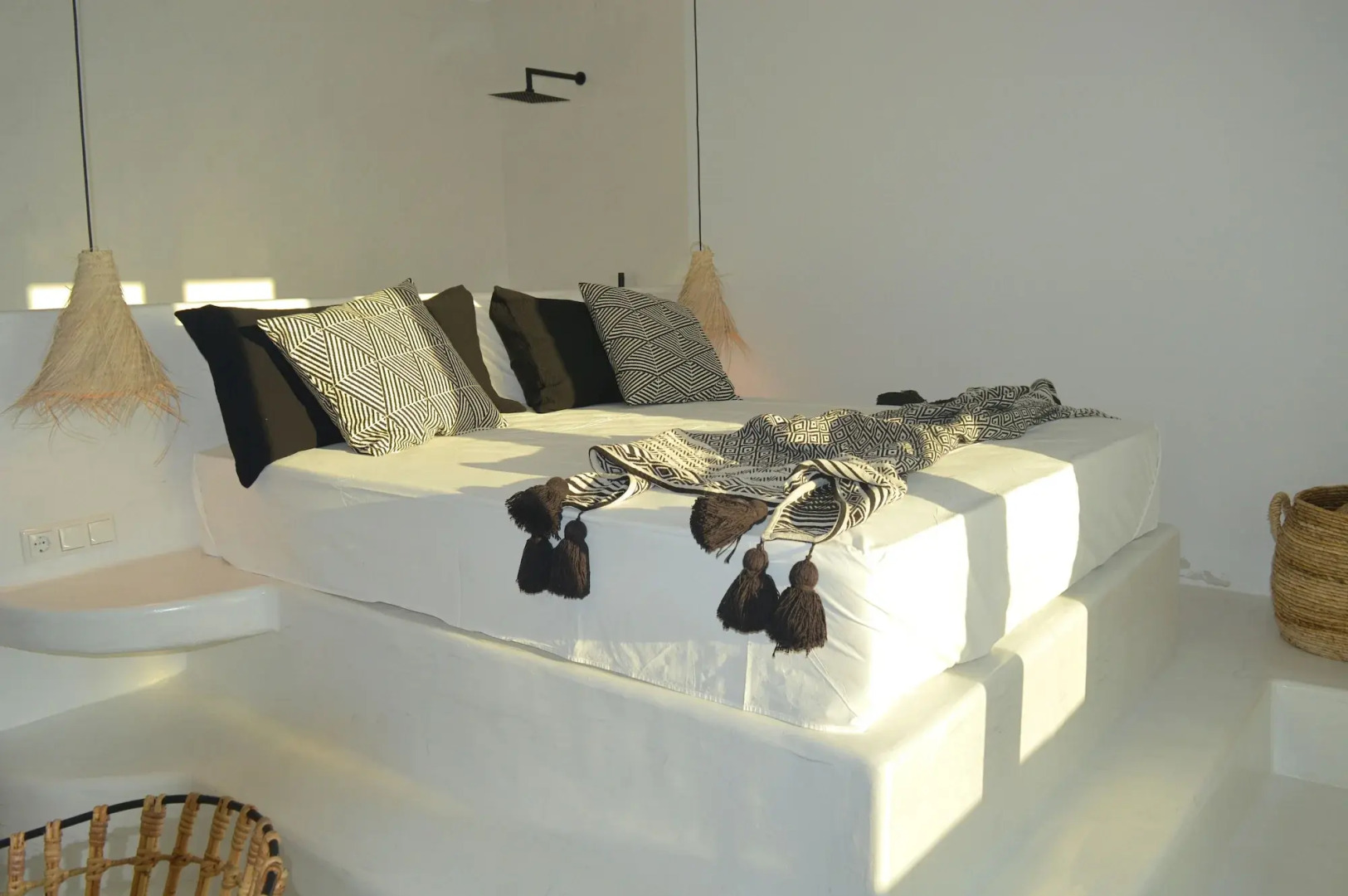 Iphimedeia Apartments & Suites