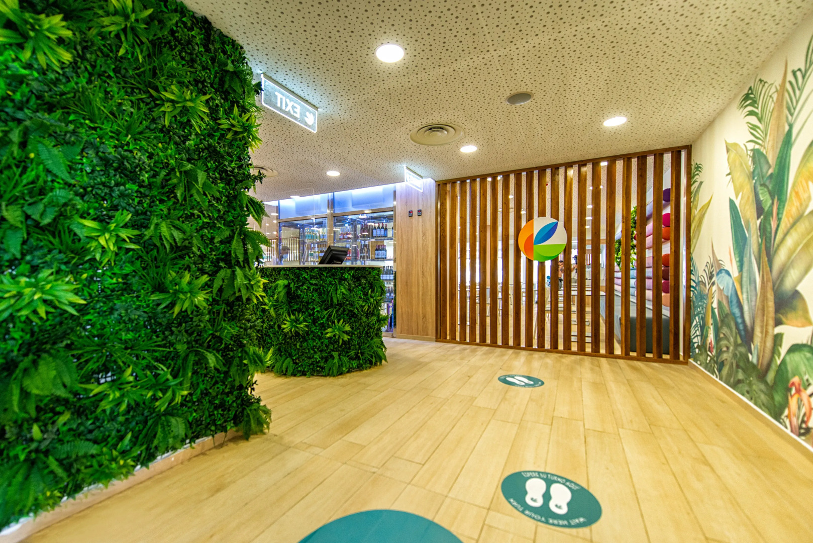 Отель Paradise Park Fun Lifestyle