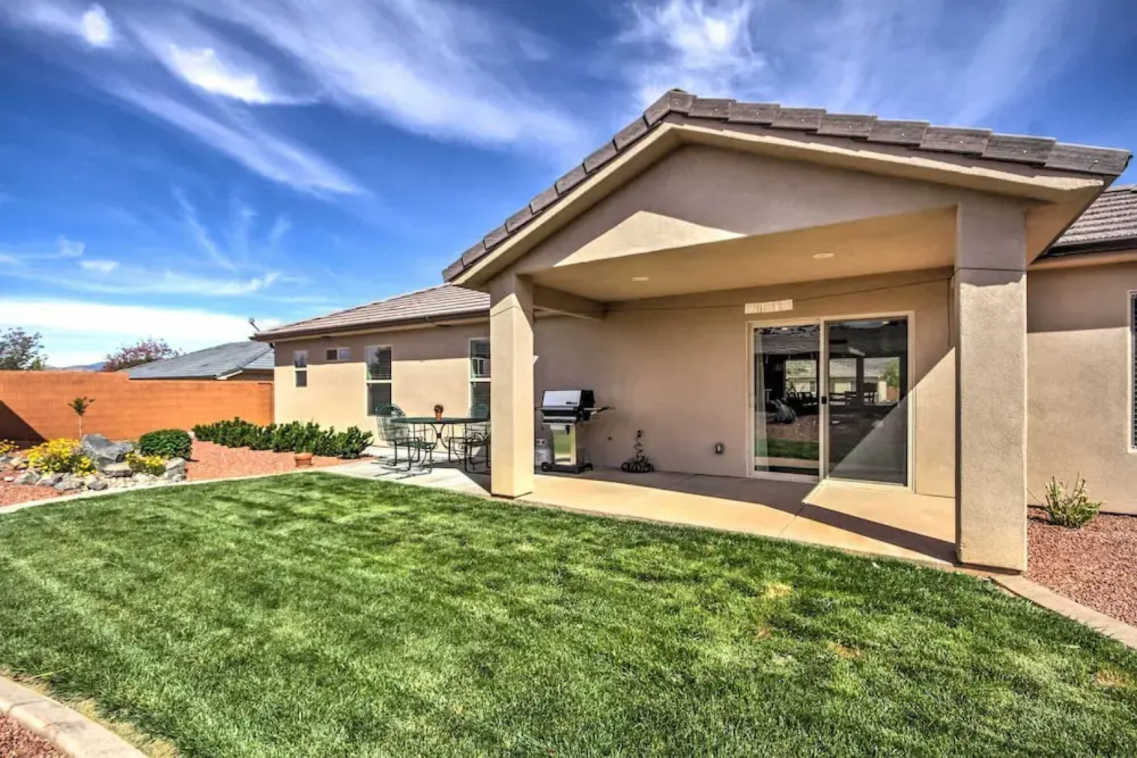 Scenic La Verkin Home: 20 Mi to Zion National Park