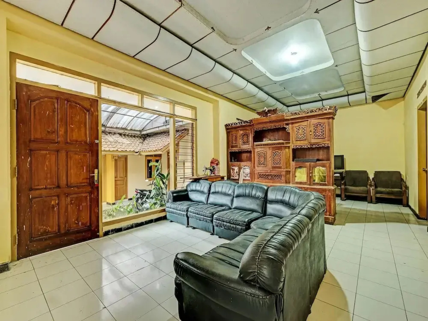 SPOT ON 92408 Hotel Renata 2