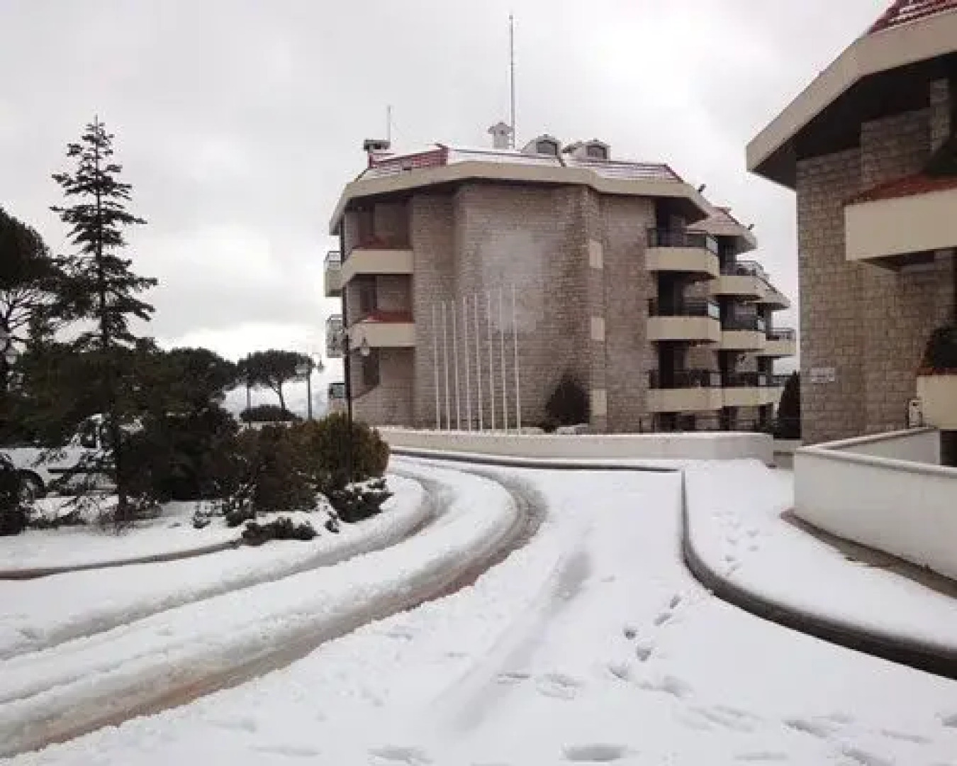 Mena House Club, El-Metn, Lebanon