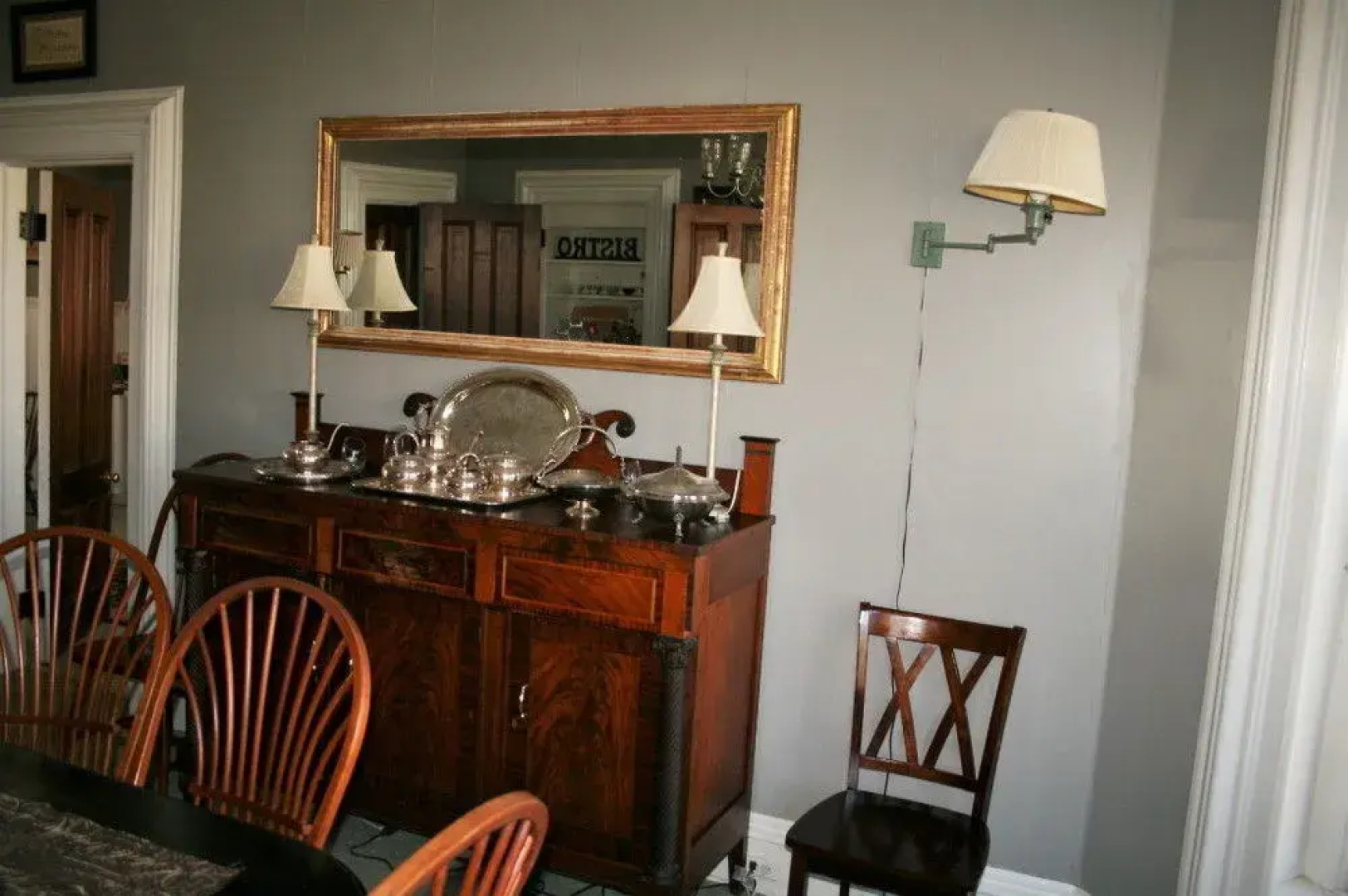 The Checkered Moose Inn