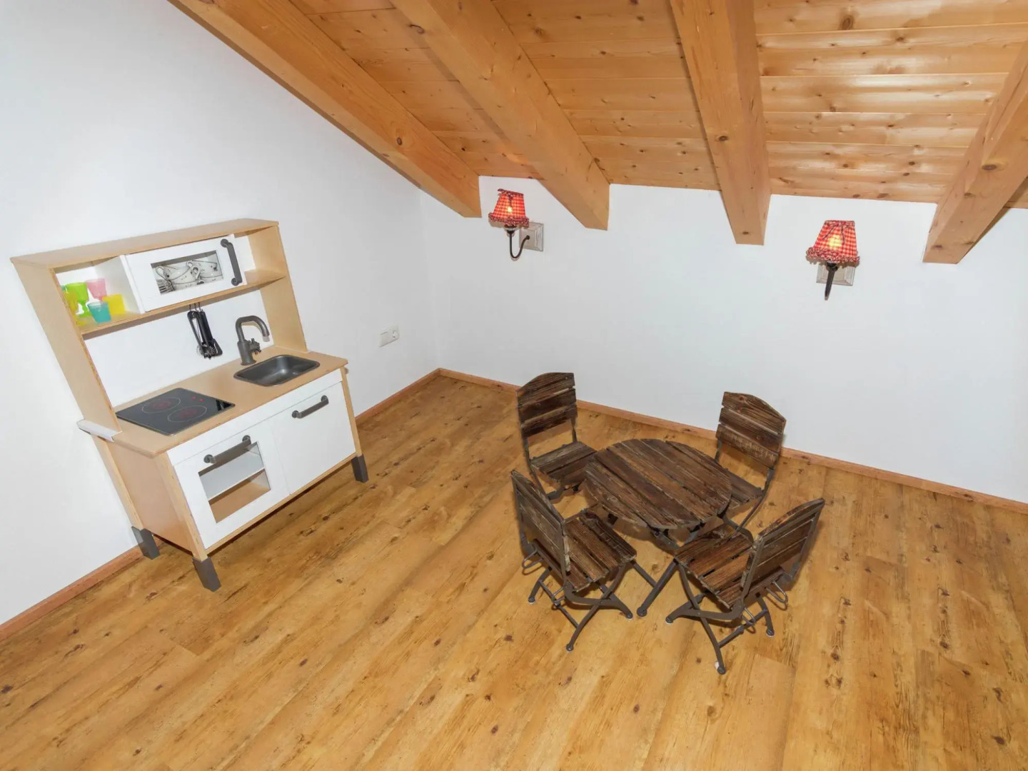 Quaint Holiday Home in Feldwies near Ski Area