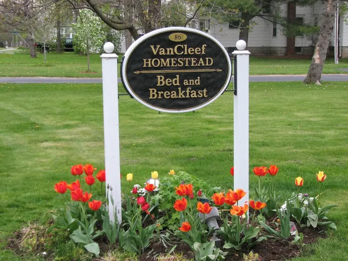 Vancleef Homestead Bed & Breakfast