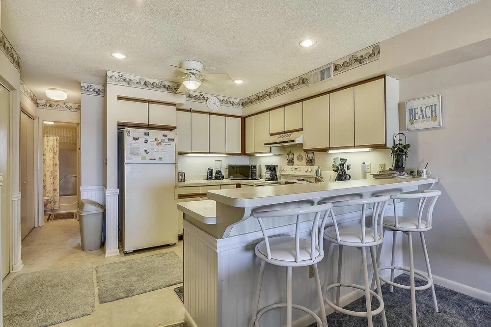 Seaside Villas Unit #9 by Long & Foster