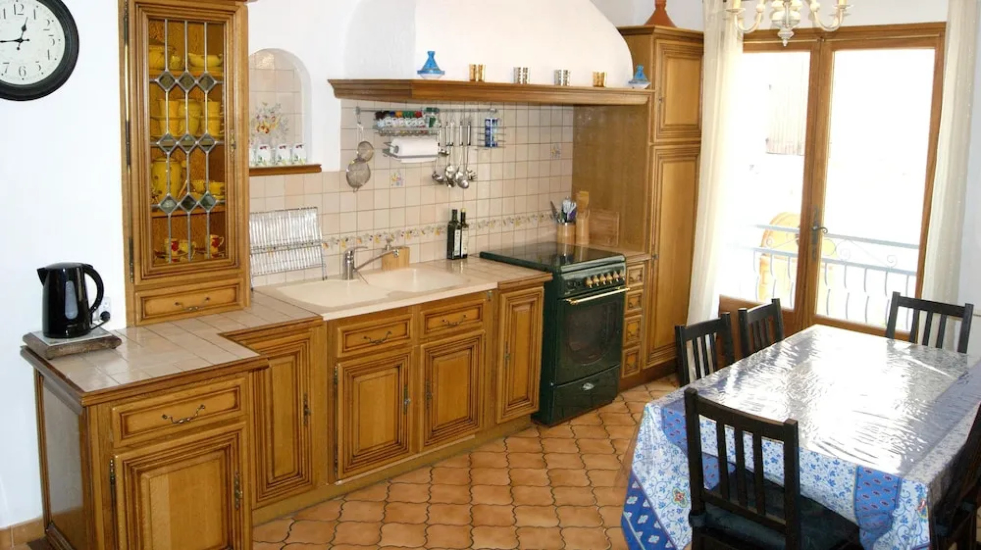 House With 2 Bedrooms in Malaucène, With Wonderful City View, Furnishe