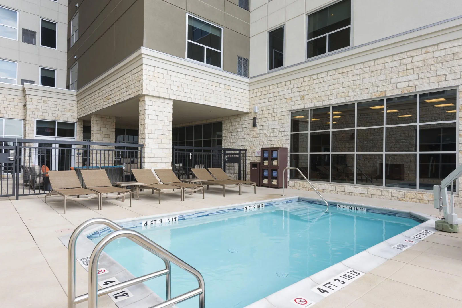 Hyatt House Austin/Downtown