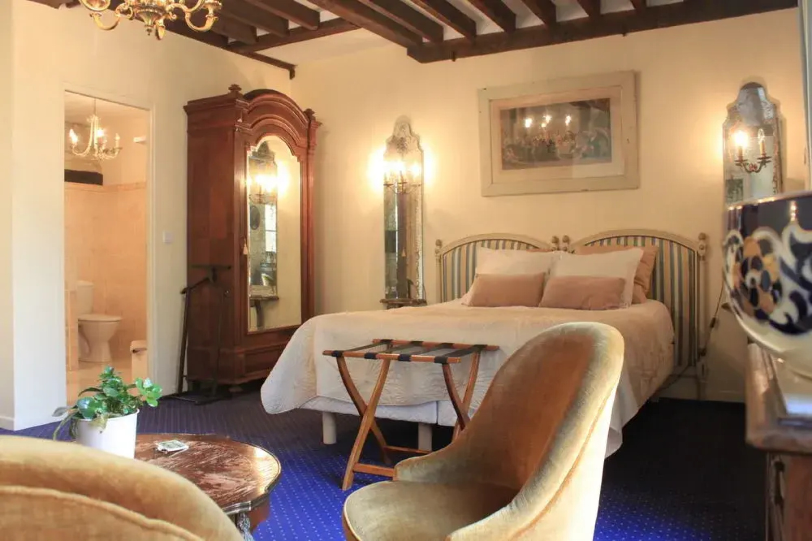Le Tardif, Noble Guesthouse