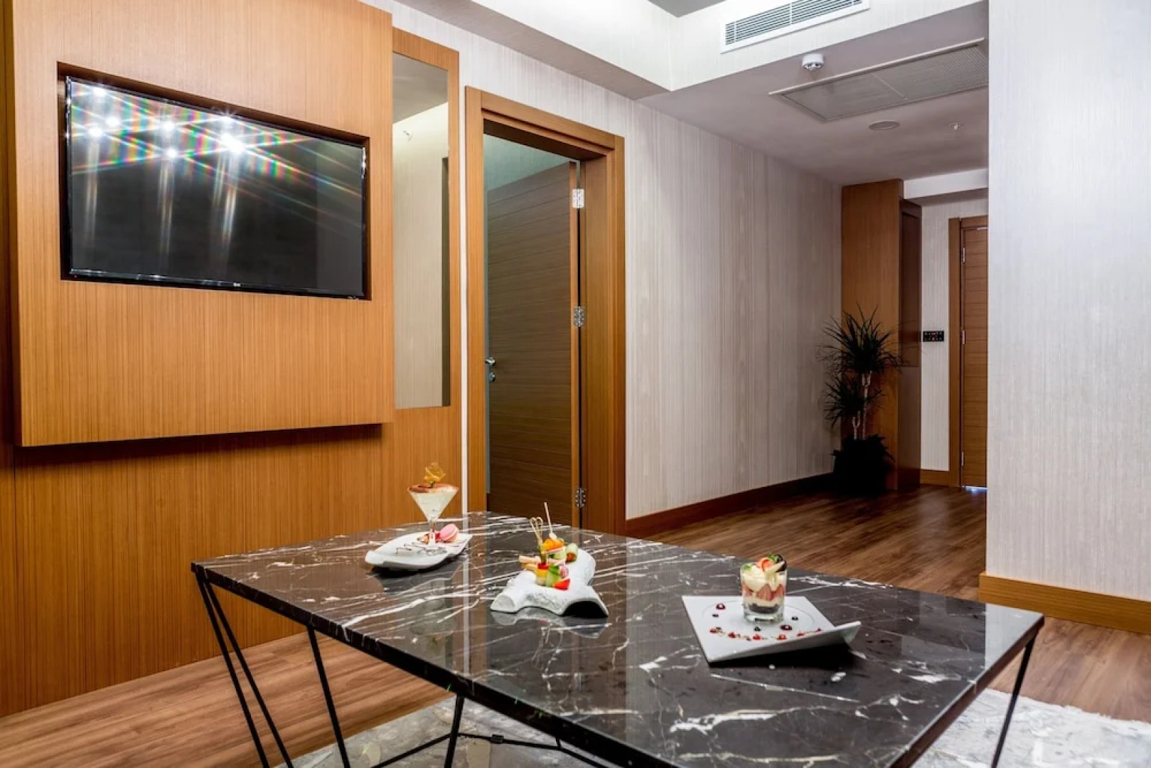 Willmont Hotel & Convention Center