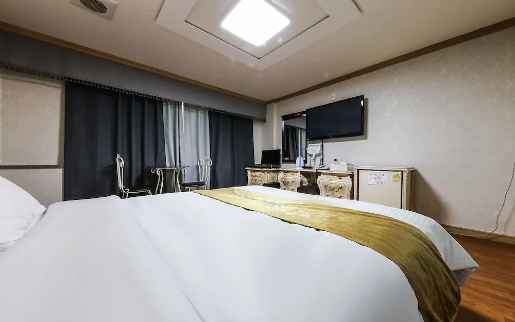 Daejeon Wolpyeong Honey