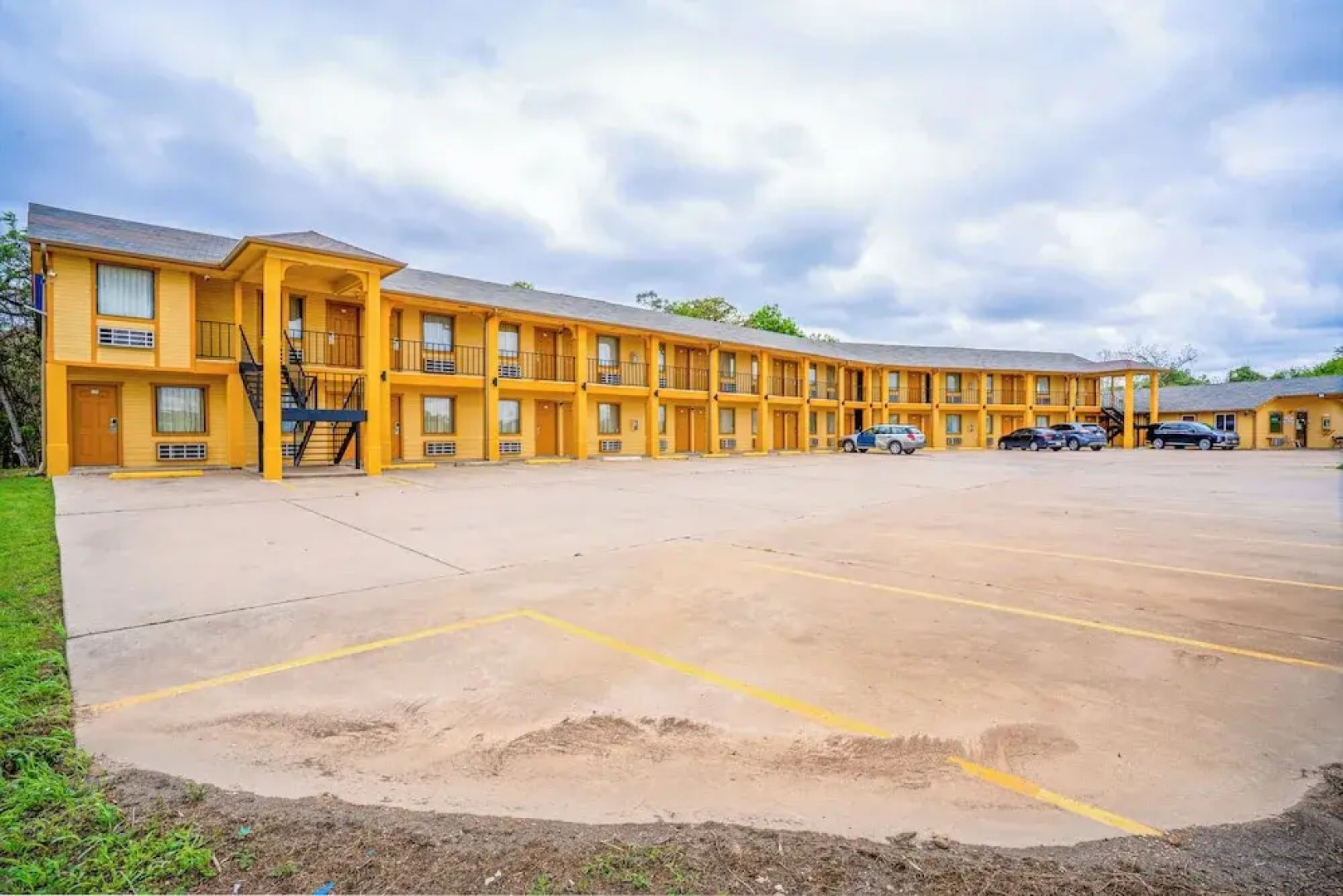 Regency Inn By OYO Rockdale TX